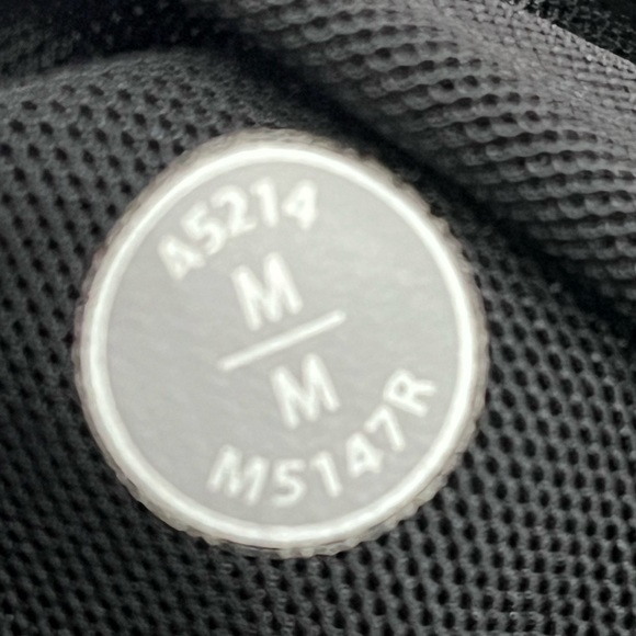 Lululemon Kung-Fu Pant Black Size US M - Picture 7 of 15